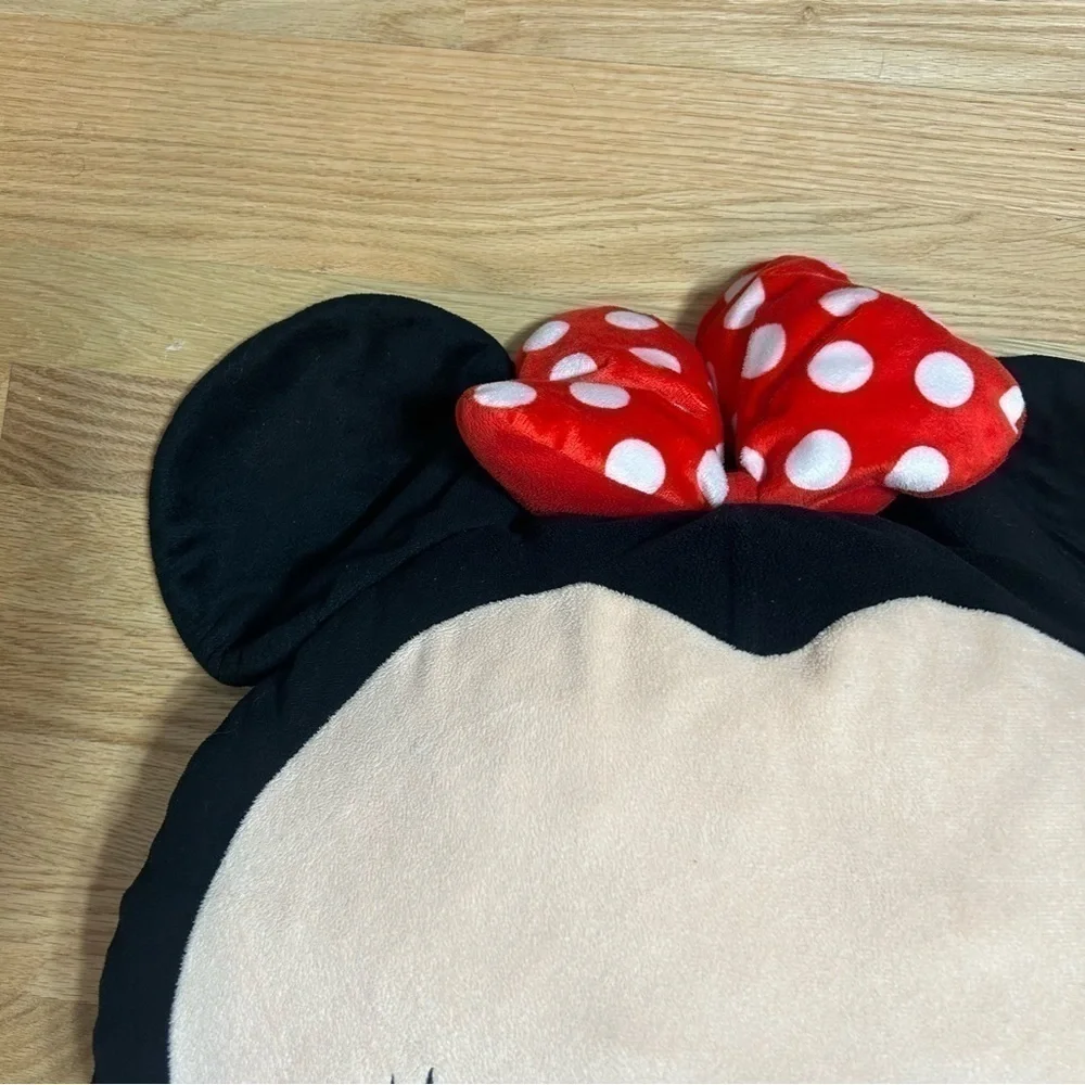 Disney Minnie Mouse Tsum Tsum Pillow Large Plush Fluffy Soft Kids Room Decor